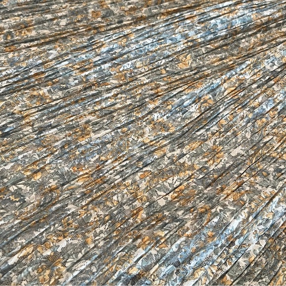 Vintage Pleated Lace Floral Midi Skirt - Picture 8 of 13